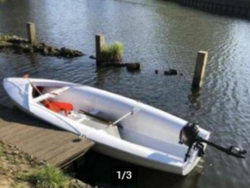 Romp zeilbootje  trailer  motor