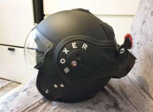 Roof Boxer Helm V8, Maat M