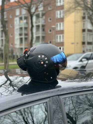 ROOF BOXER V8 helm maat L