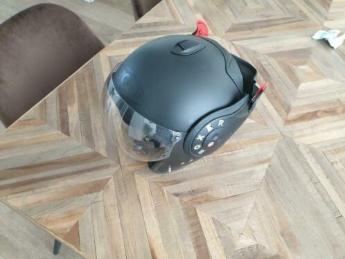 Roof Boxer V8 Helm XL