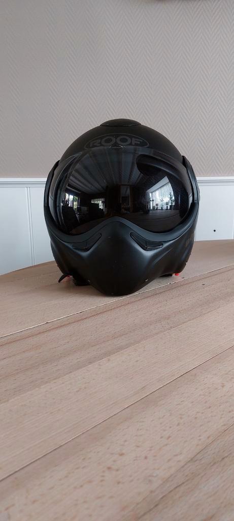 Roof boxxer helm