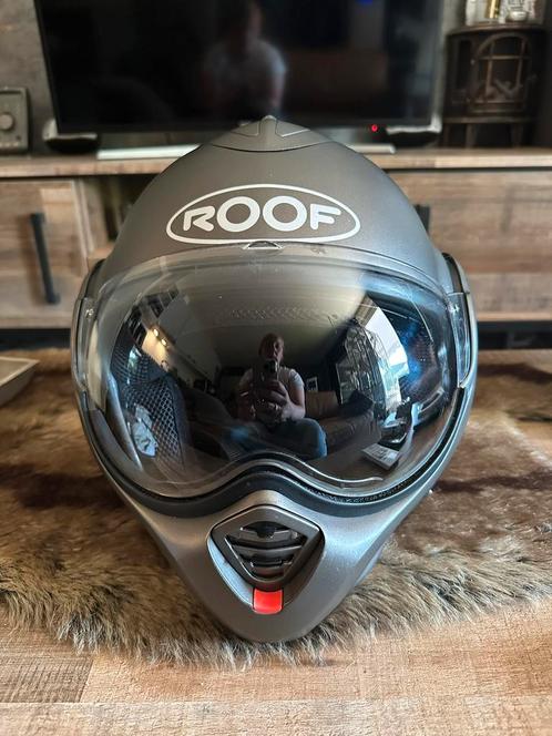 Roof desmo motorhelm maat S