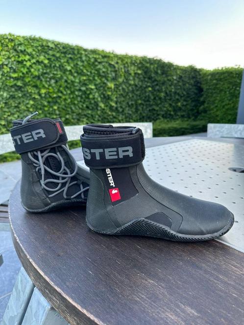 Rooster zeilbotjes maat 40,5 1xgedragen