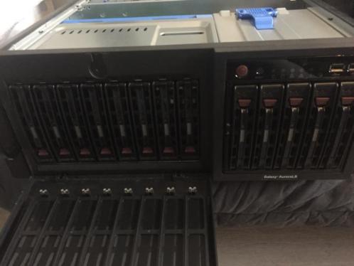 Rorke Data Galaxy LS server rack (nw waarde 17.000)