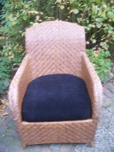 rotan met bamboo fauteuil met nieuw zwart kussen