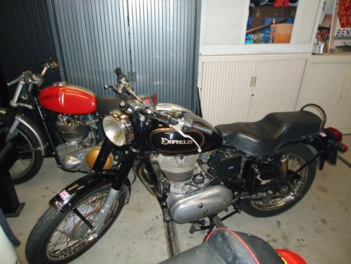 Royal Enfield Bullet 500, Ariel 350, MZ 250, Zundapp Bella