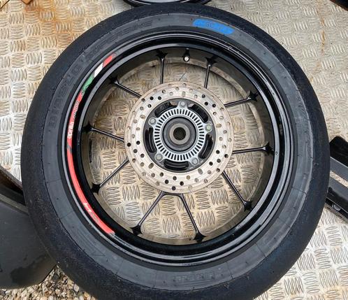 RSV4 APRC Wheels Front and Rear.