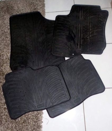 rubber matenset hyundai i30