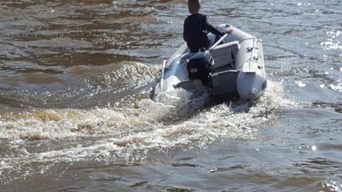 Rubberboot 2015 met bbmotor 2011 NU speciale prijs 750