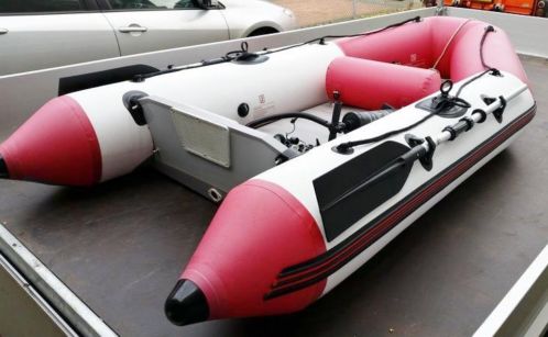 Rubberboot Cheyenne V-300, geschikt voor motor