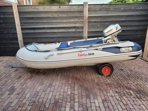 Rubberboot  honda 5pk buitenboordmotor  strandtrailer