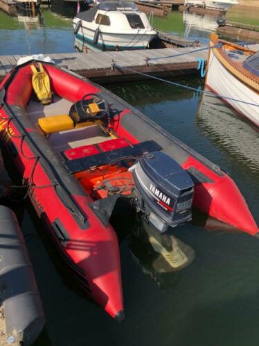 Rubberboot klaar om te varen