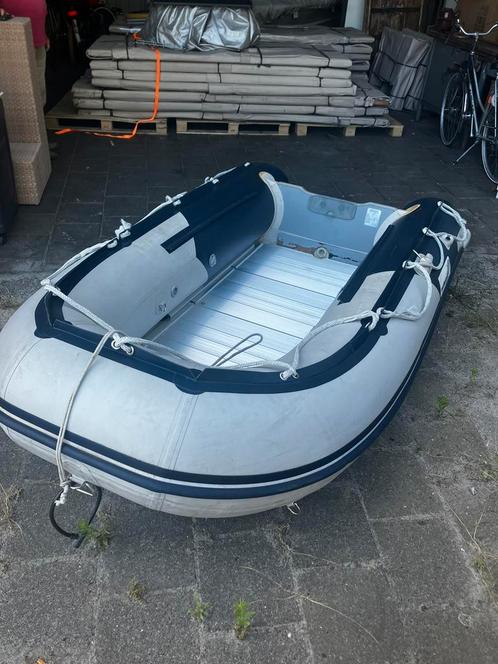 Rubberboot Marinesport met 6pk buitenboordmotor Tohatsu