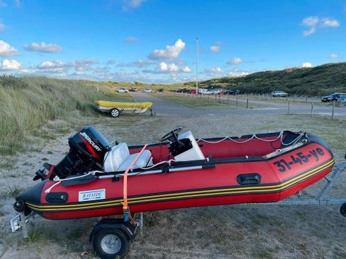 Rubberboot met 30 pk Mercury buitenboord motor plus console