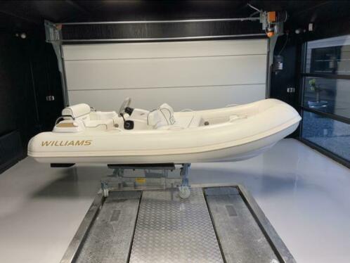 Rubberboot Williams TurboJet 325