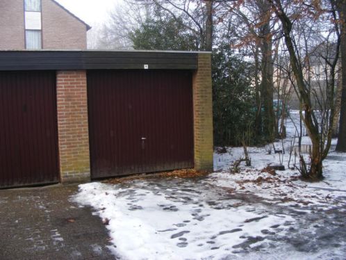 Ruime garagebox  opslagruimte  stalling in Veenhuizen