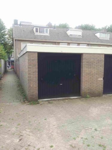 Ruime garagebox te huur in Eindhoven Noord