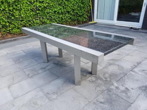 Rvs tafel met graniet 40 mm inleg