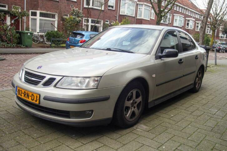 Saab 9-3 1.8 T Sport Sedan AUT 2005 (4 winterbanden)