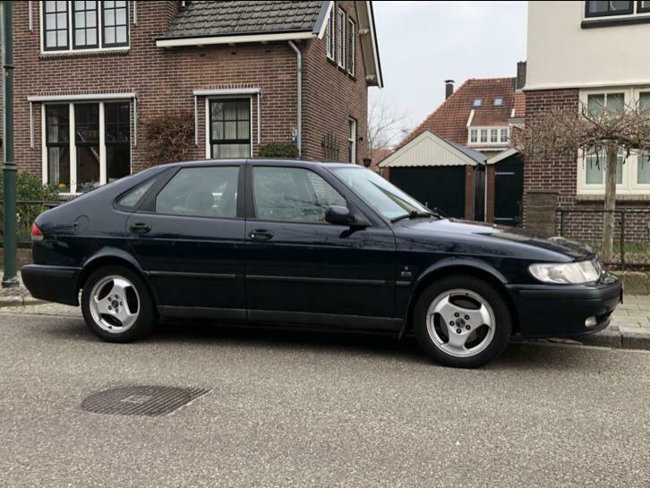 Saab 9-3 2.0 I 1999 Blauw