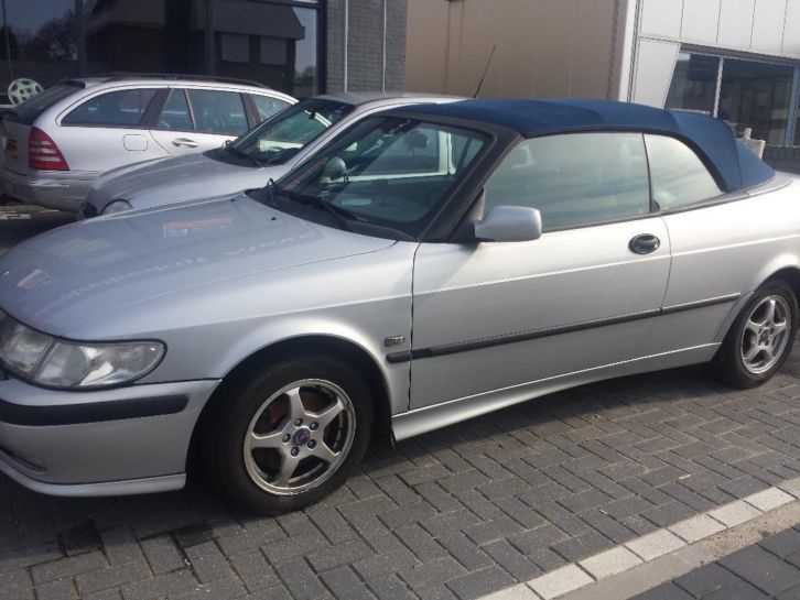 Saab 9-3 2.0 I Cabrio 1998 LET OP  Motorblok vastgelopen