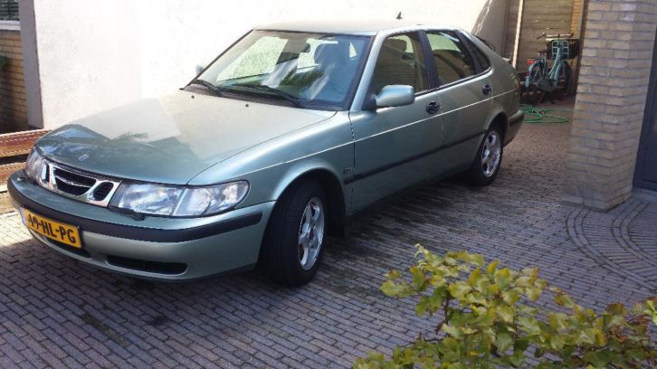 Saab 9-3 2.0 T 2001 Groen