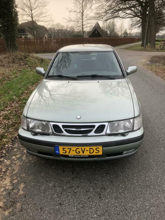 Saab 9-3 2.0 T 2001 Groen