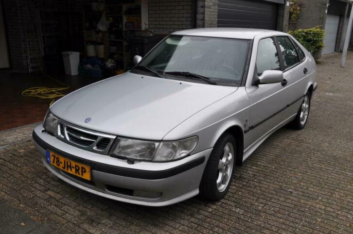 Saab 9-3 2.0 T 2002 Grijs