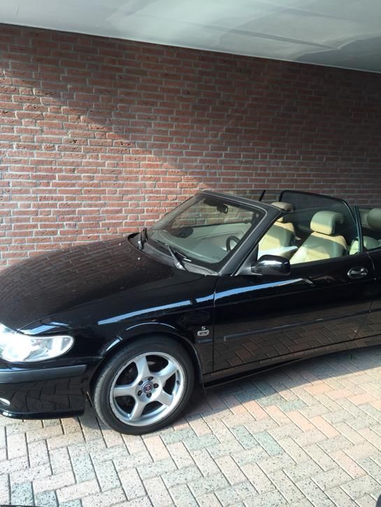 Saab 9-3 2.0 T Cabrio 2000 Zwart