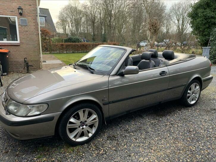 Saab 9-3 2.0 T Cabrio 2002 Grijs