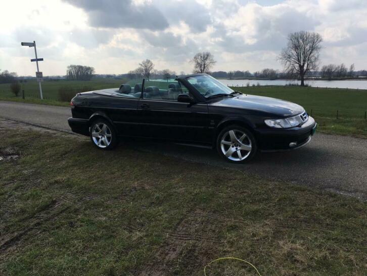 Saab 9-3 2.0 T SE Cabrio 2001 Zwart