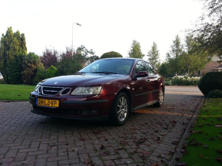 Saab 9-3 2.2 TID Vector Sport Sedan 2003 Rood