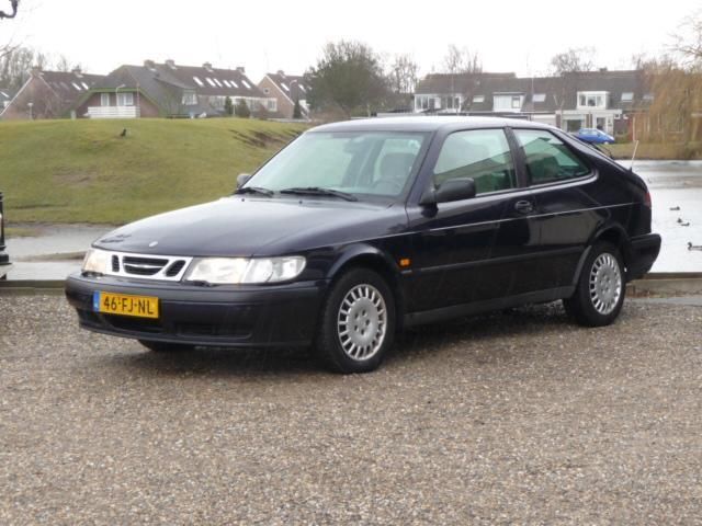 Saab 9-3 Coup 2.0 S - Airco  (bj 2000)