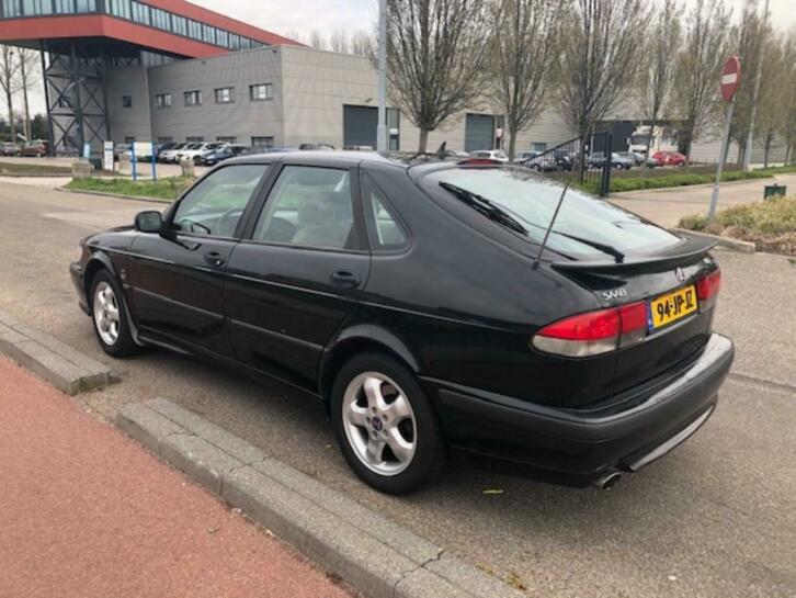 Saab 9-3 SE 2.0 T 2002 Zwart Youngtimer