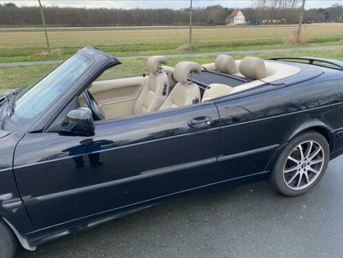 Saab 9-3 SE 2.0t Cabrio AUT 2003 Zwart