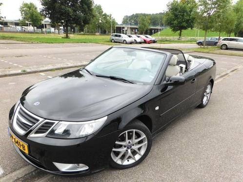 Saab 9-3 T Cabrio van 30-12- 2008 195 Pk boekjes en N.A.P.