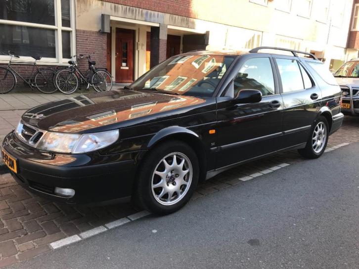 Saab 9-5 2.0 T Estate 2000 Zwart