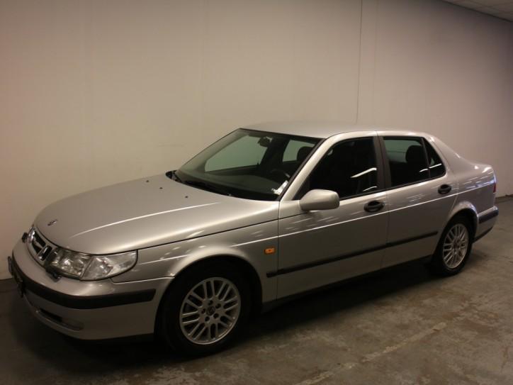 Saab 9-5 2.0t LeerClimateCruiseLM wielen (Youngtimer)