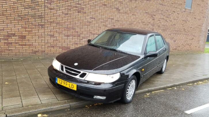 Saab 9-5 2.3 T 2000 Zwart