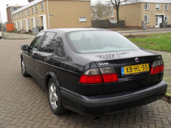 Saab 9-5 2.3 T AUT 1998 Blauw