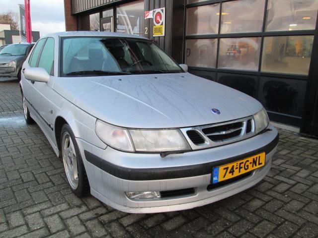 Saab 9-5 2.3 T SE Aero