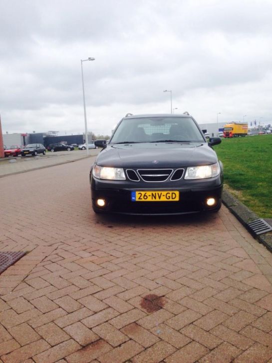 Saab 9-5 2.3 Turbo Aero Estate AUT 2004 Zwart