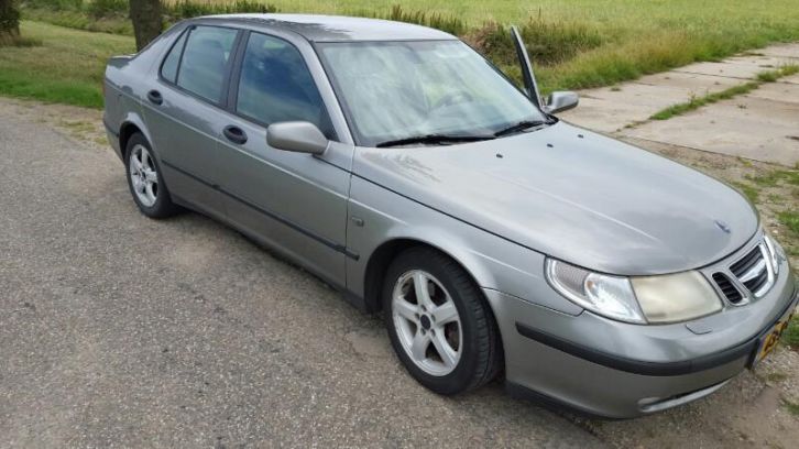 Saab 9-5 3.0 TID V6 2002 Grijs