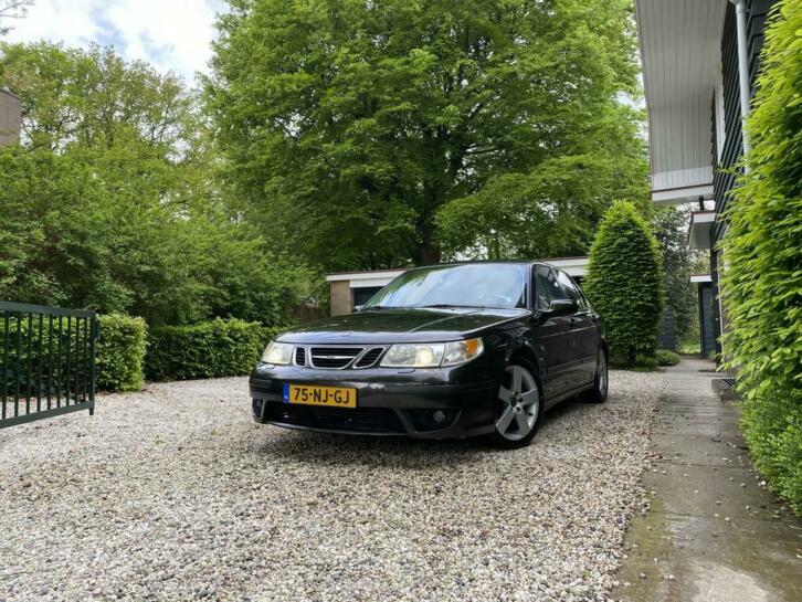 Saab 9-5 sedan Aero Graphite Green