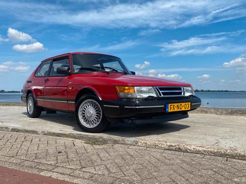 Saab 900 2.0 I 16 HB U9 1992 Rood