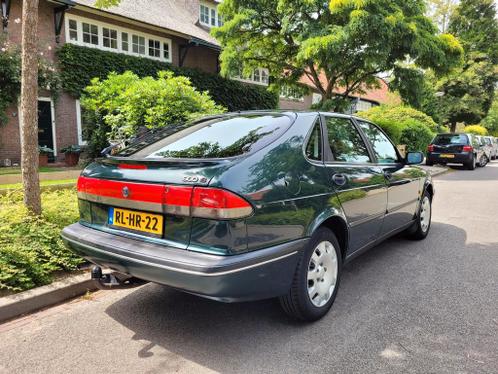 Saab 900 2.0 I HB 1997 Groen