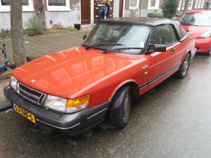 Saab 900 2.0 T16 Turbo Cabrio K6 1989 Rood