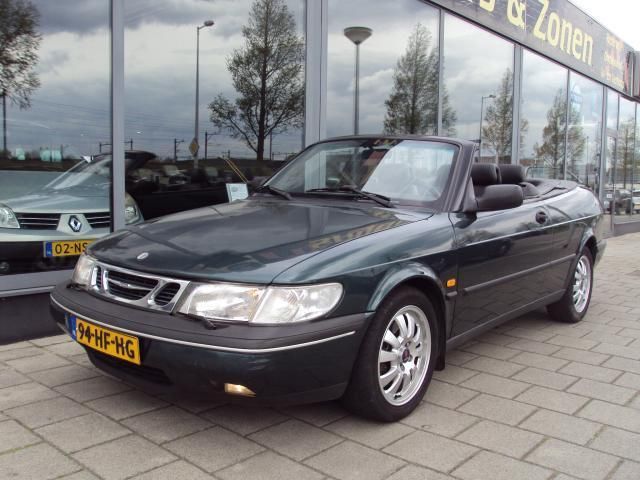 Saab 900 2.3 SE - Nieuwe kap - Saab specialist 