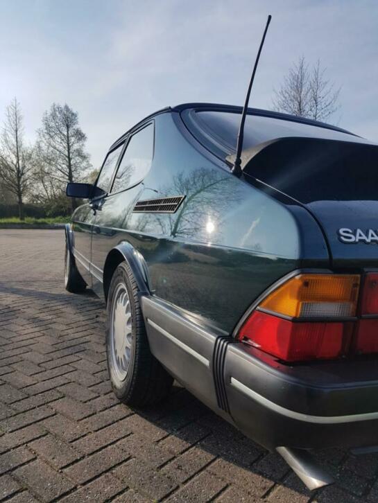 Saab 900 Classic 2.0 I 16 HB U9 1992 Groen