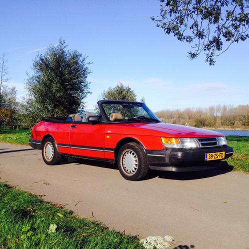 Saab 900 turbo cabriolet rood